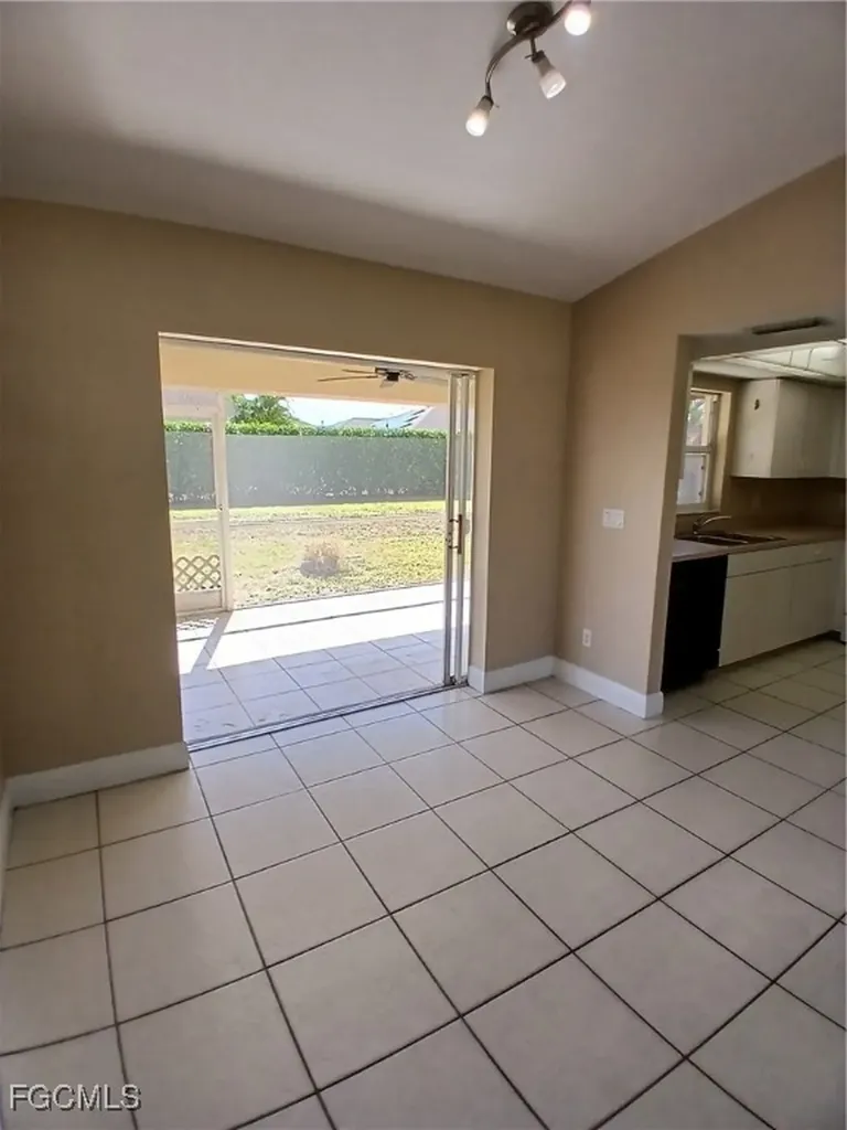 308 SE 19th Lane Cape Coral FL 33990