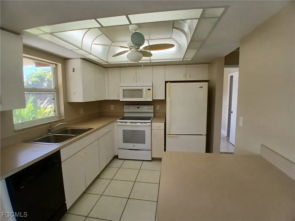 308 SE 19th Lane Cape Coral FL 33990