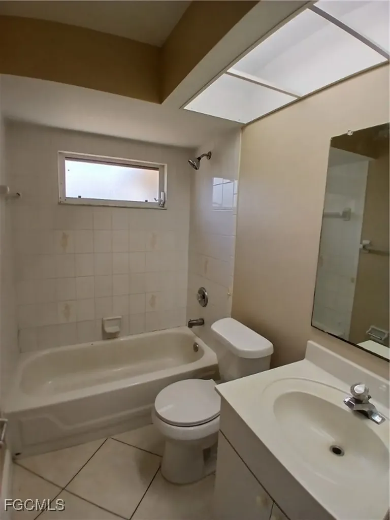 308 SE 19th Lane Cape Coral FL 33990