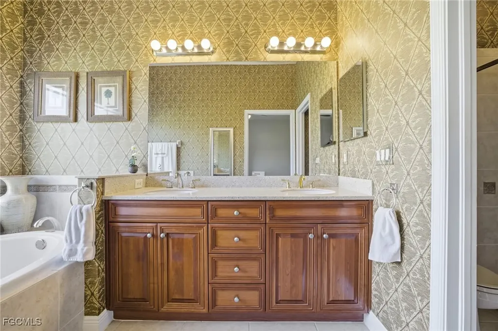 14143 Bently Circle Fort Myers FL 33912