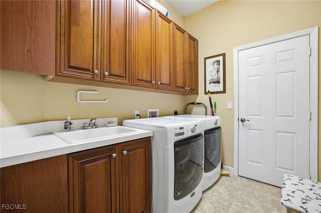 14143 Bently Circle Fort Myers FL 33912