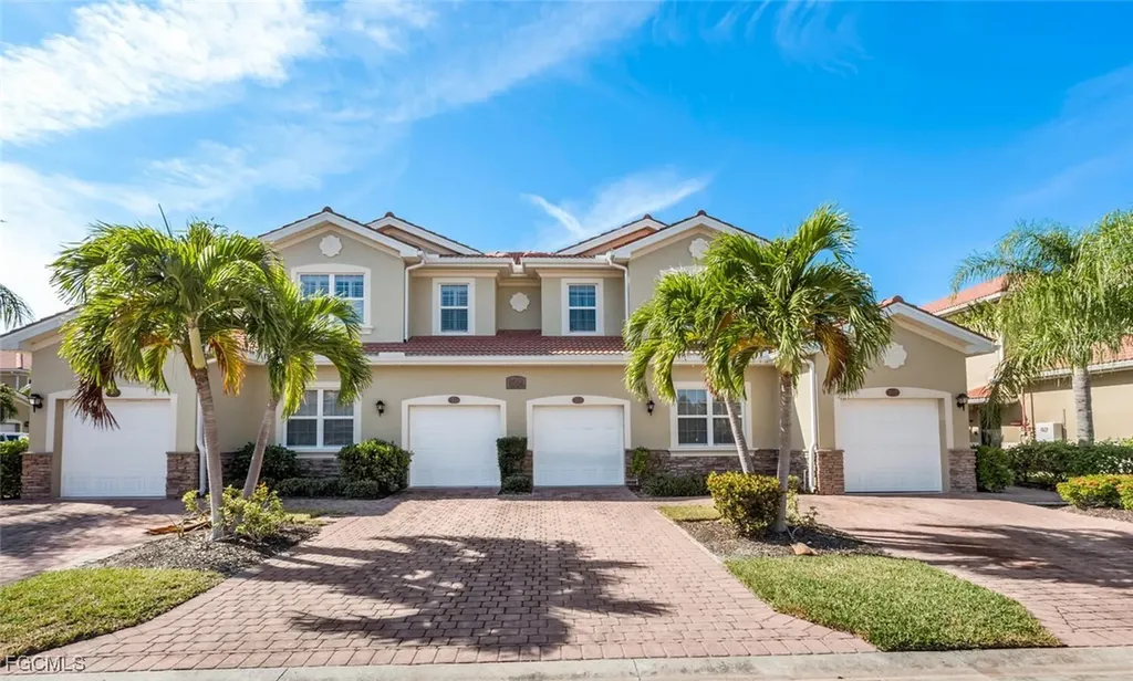 Fort Myers FL, 8564 Oakshade Circle, Unit 102