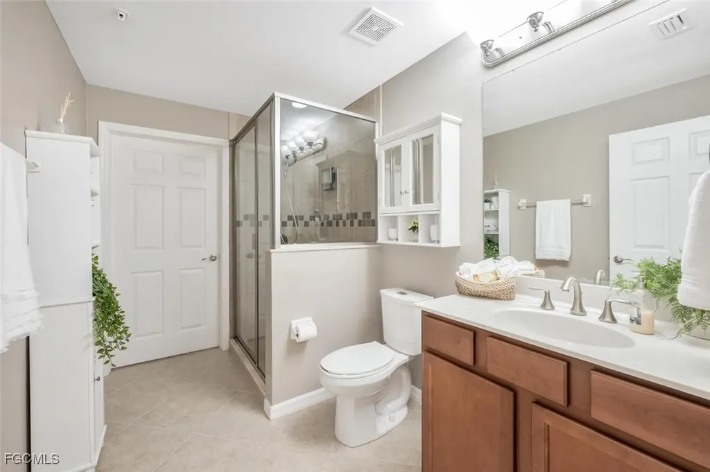 8564 Oakshade Circle Fort Myers FL 33919