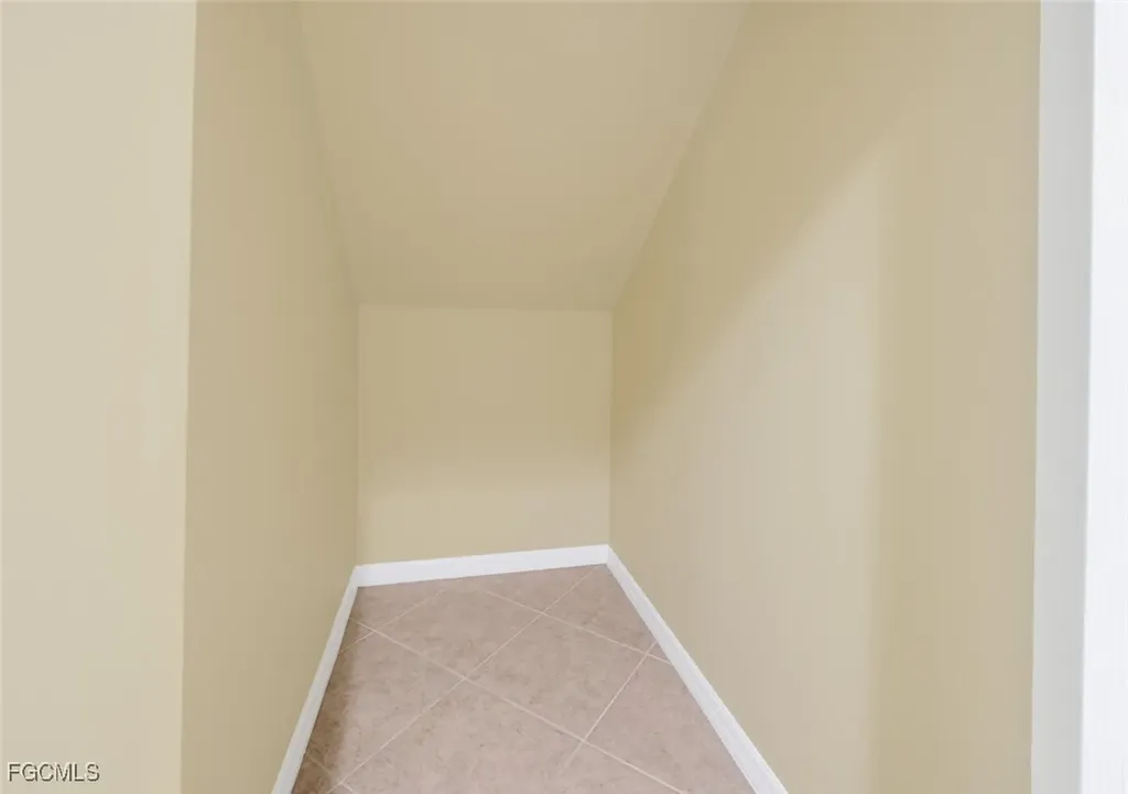 8564 Oakshade Circle Fort Myers FL 33919