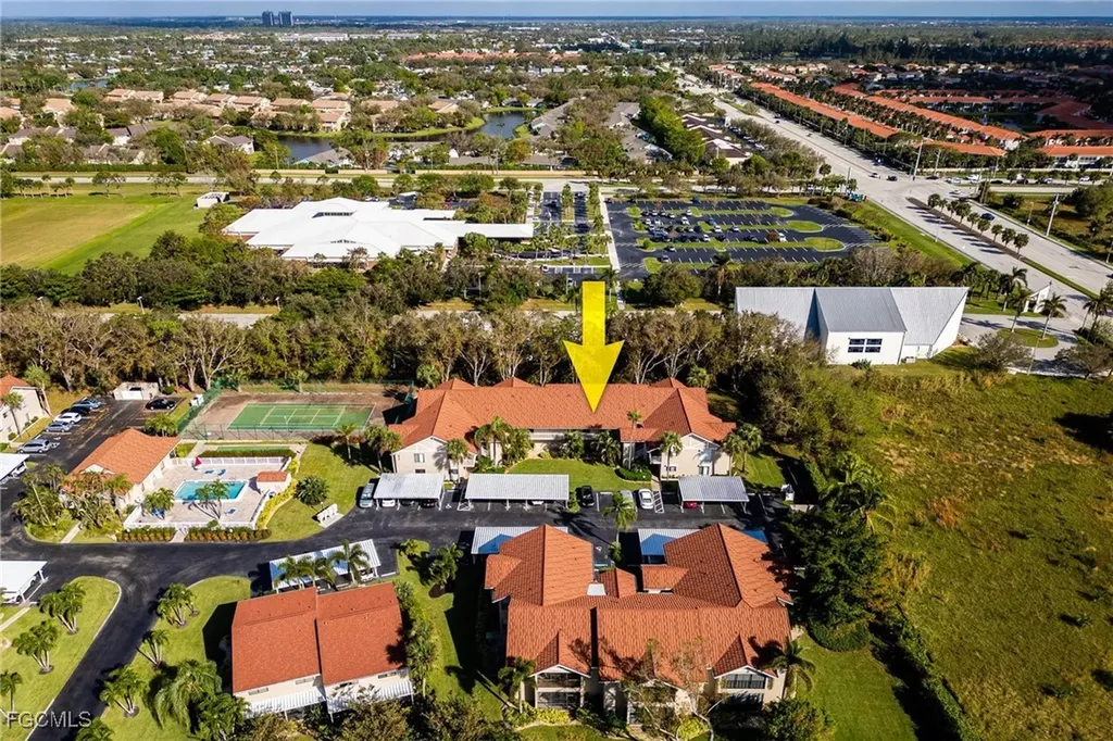 9627 Eaton Gardens Lane Fort Myers FL 33919