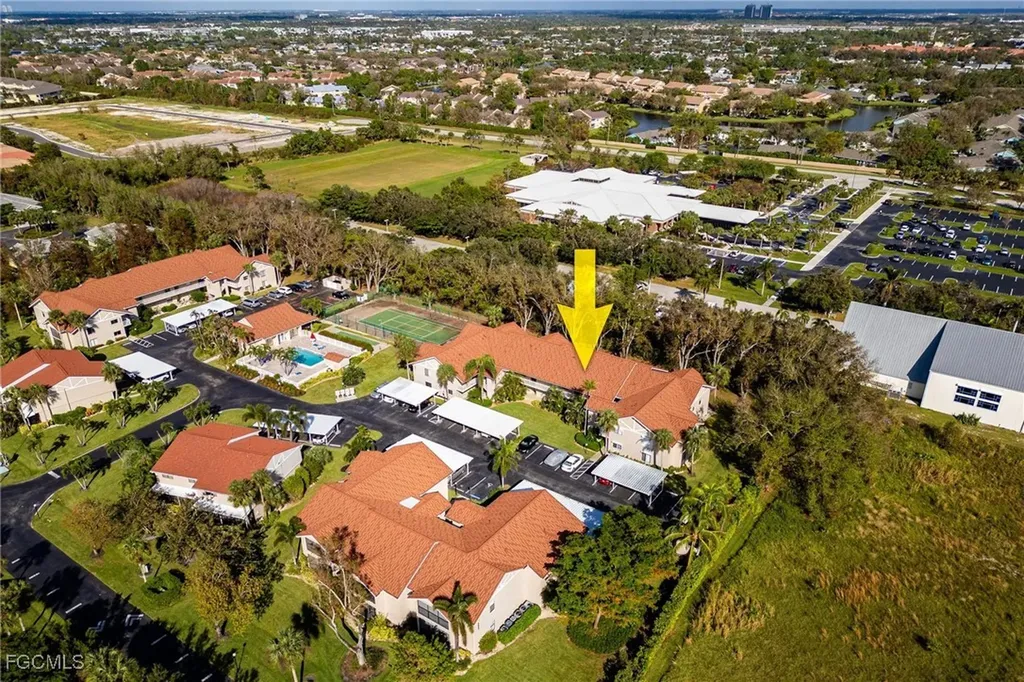 9627 Eaton Gardens Lane Fort Myers FL 33919
