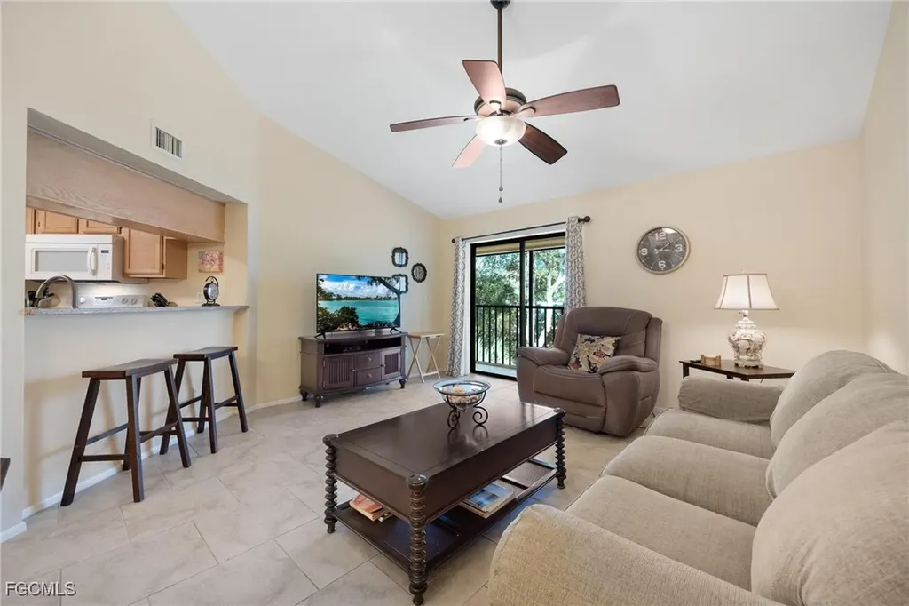 9627 Eaton Gardens Lane Fort Myers FL 33919