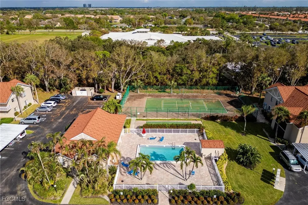9627 Eaton Gardens Lane Fort Myers FL 33919