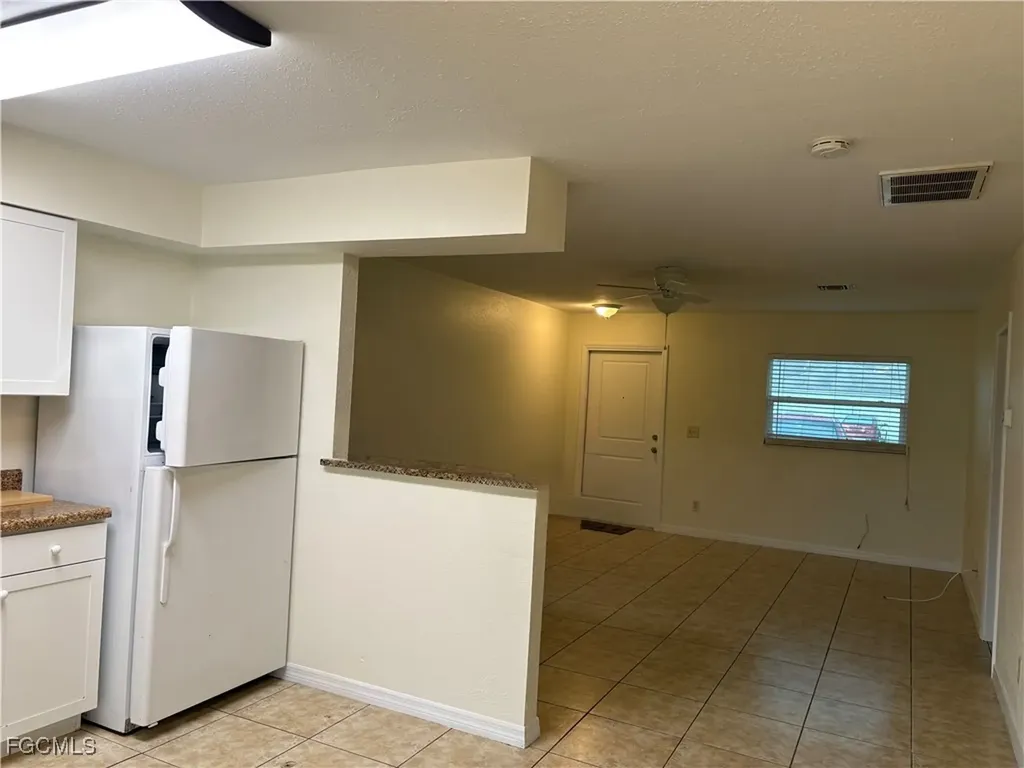733/735 Gilbert Avenue S Lehigh Acres FL 33973