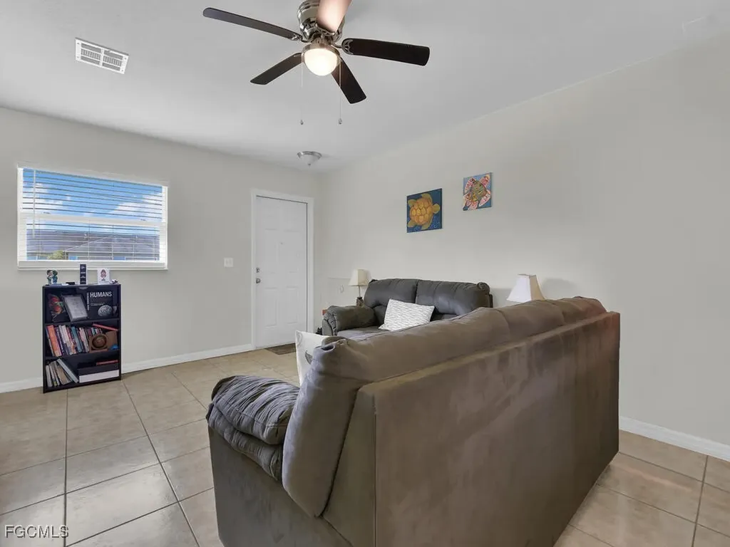 733/735 Gilbert Avenue S Lehigh Acres FL 33973