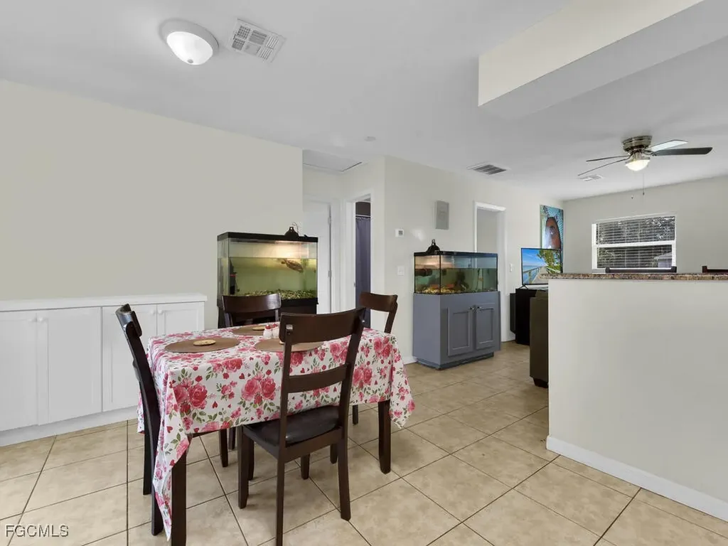 733/735 Gilbert Avenue S Lehigh Acres FL 33973