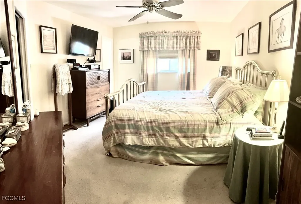 1406 S Larkwood Square Fort Myers FL 33919