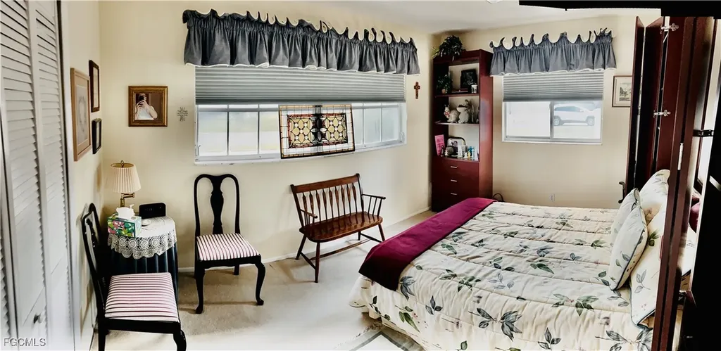 1406 S Larkwood Square Fort Myers FL 33919