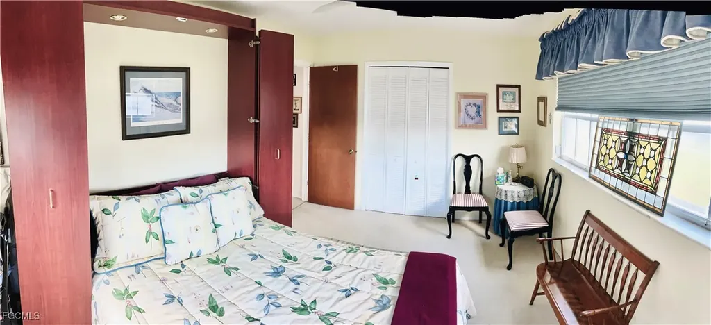 1406 S Larkwood Square Fort Myers FL 33919