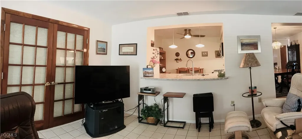 1406 S Larkwood Square Fort Myers FL 33919