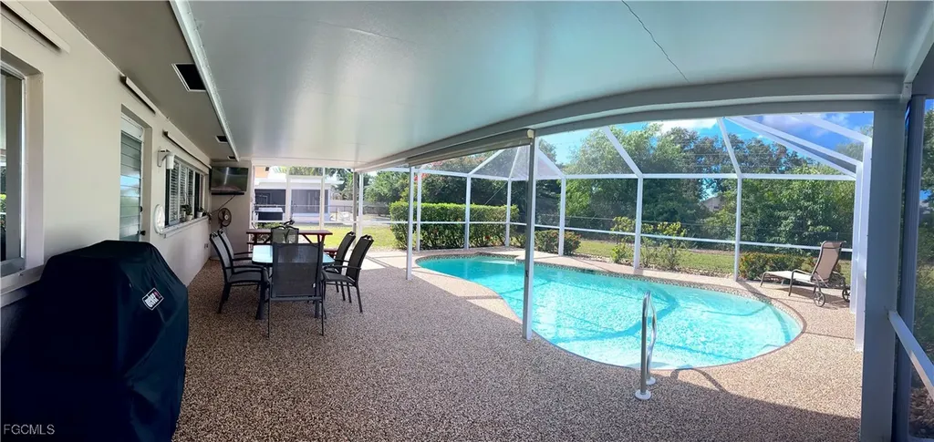 1406 S Larkwood Square Fort Myers FL 33919