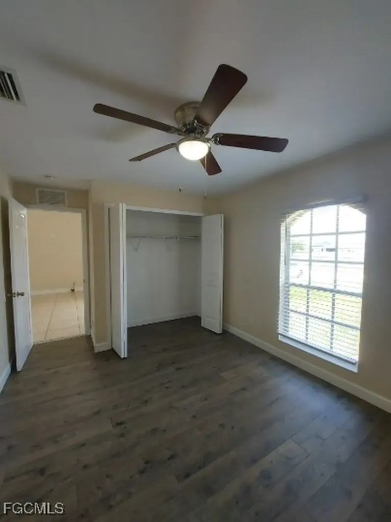 18 NW 29th Place Cape Coral FL 33993