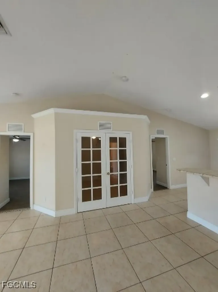 18 NW 29th Place Cape Coral FL 33993
