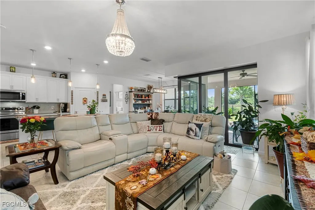 3705 Passion Vine Drive Alva FL 33920