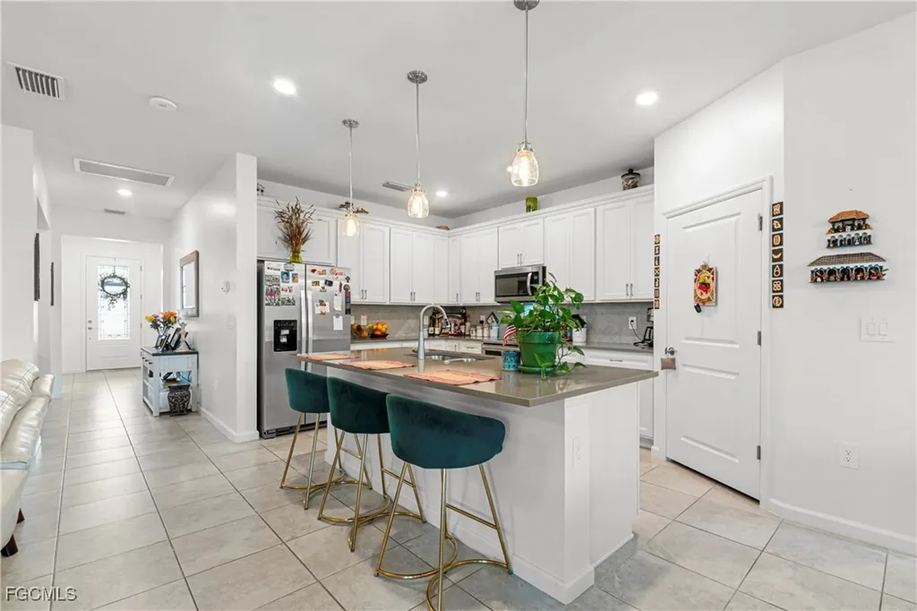 3705 Passion Vine Drive Alva FL 33920