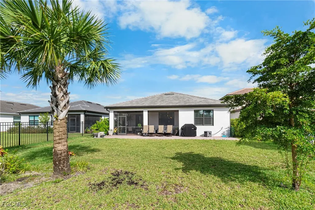 3705 Passion Vine Drive Alva FL 33920