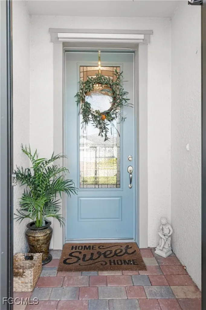 3705 Passion Vine Drive Alva FL 33920