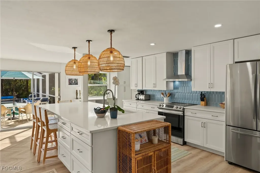 486 Lake Murex Circle Sanibel FL 33957