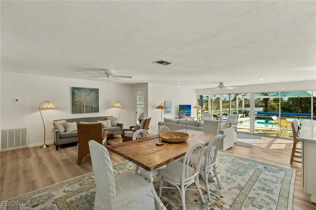 486 Lake Murex Circle Sanibel FL 33957