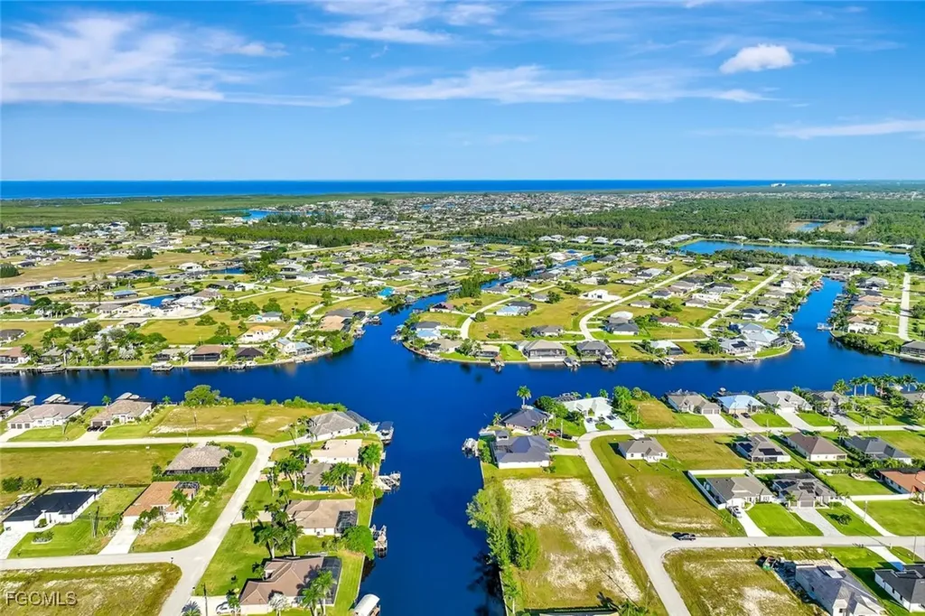 2002 NW 36th Avenue Cape Coral FL 33993