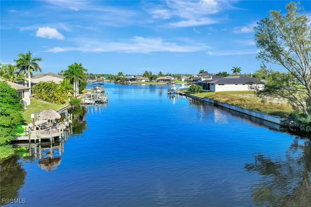 2002 NW 36th Avenue Cape Coral FL 33993