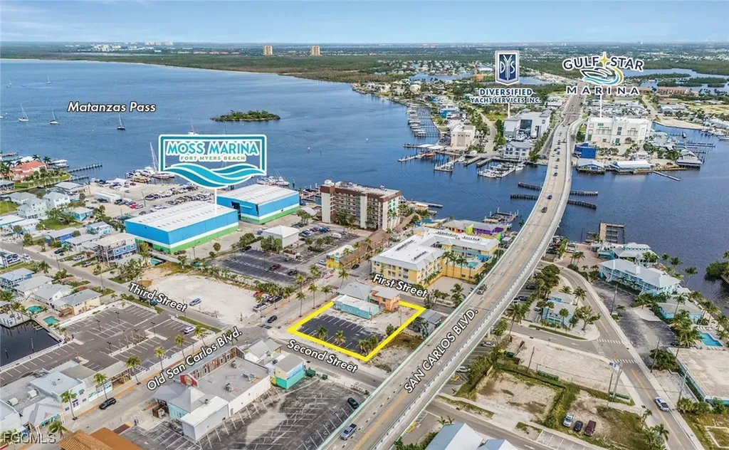 440 Old San Carlos Boulevard Fort Myers Beach FL 33931