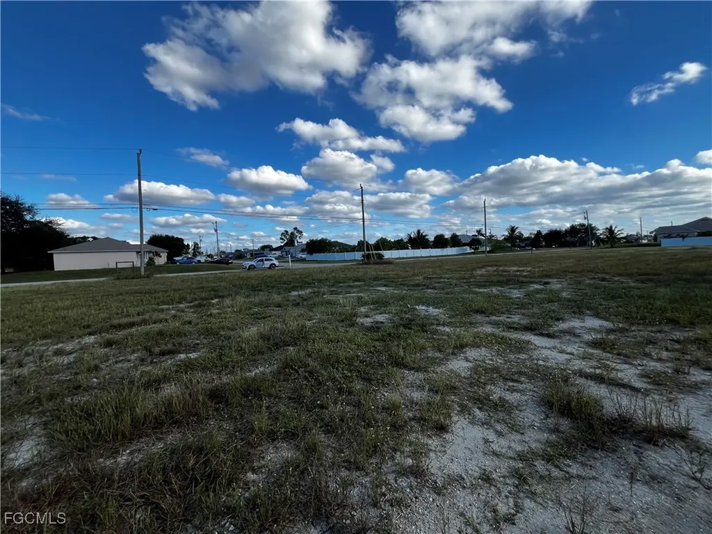 3600 NE 15th Avenue Cape Coral FL 33909
