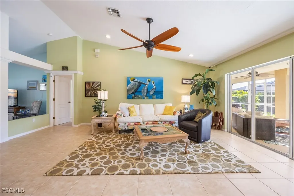 1708 SW 52nd Street Cape Coral FL 33914