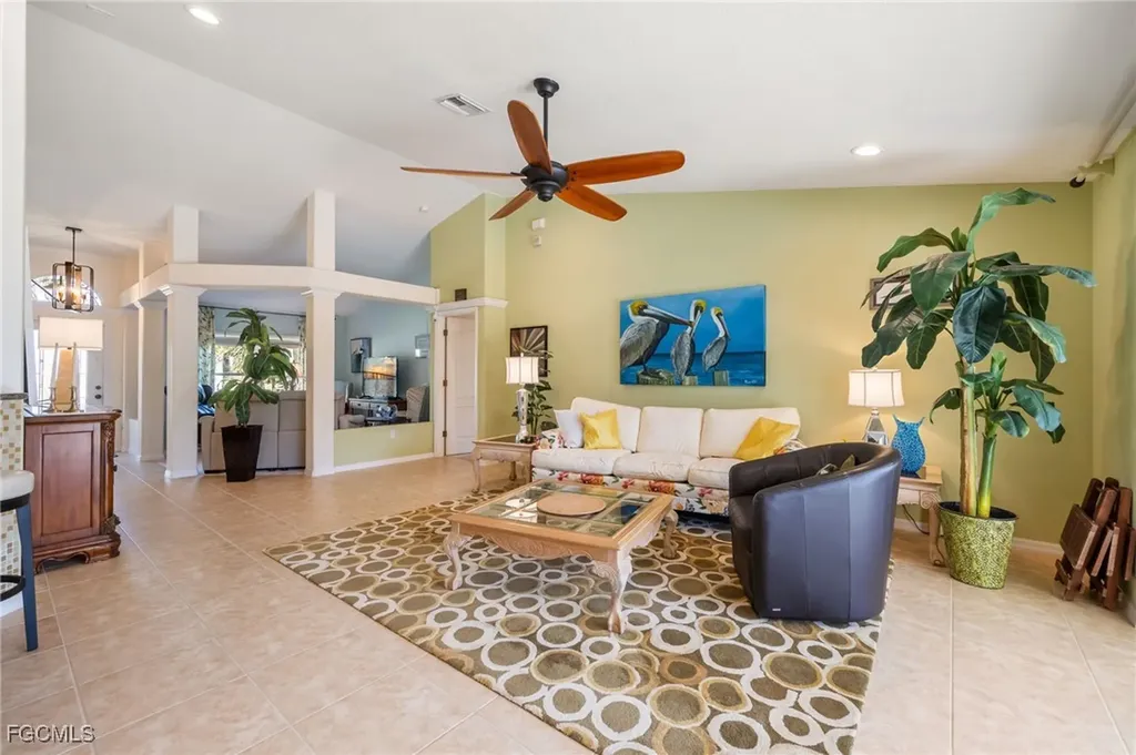 1708 SW 52nd Street Cape Coral FL 33914
