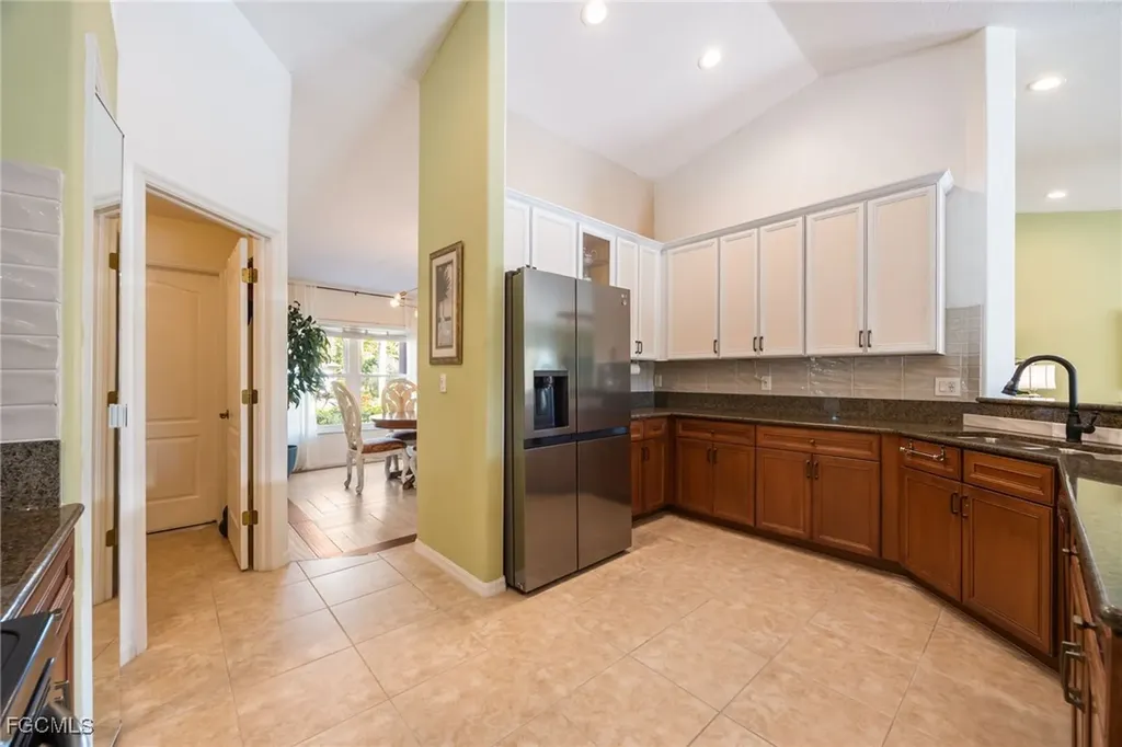 1708 SW 52nd Street Cape Coral FL 33914