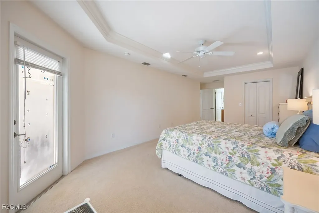 1708 SW 52nd Street Cape Coral FL 33914