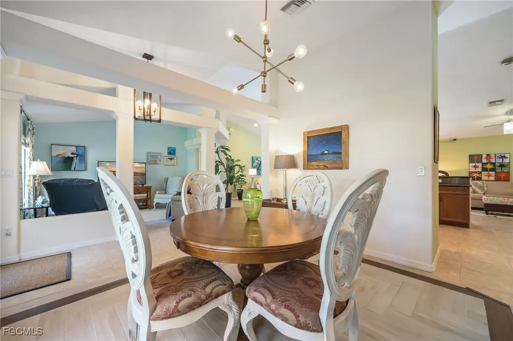 1708 SW 52nd Street Cape Coral FL 33914