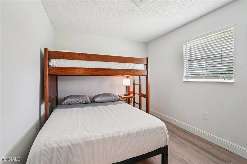 4331 Tarpon Avenue SW Bonita Springs FL 34134