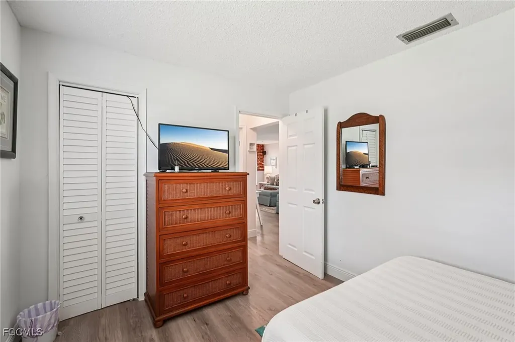 4331 Tarpon Avenue SW Bonita Springs FL 34134