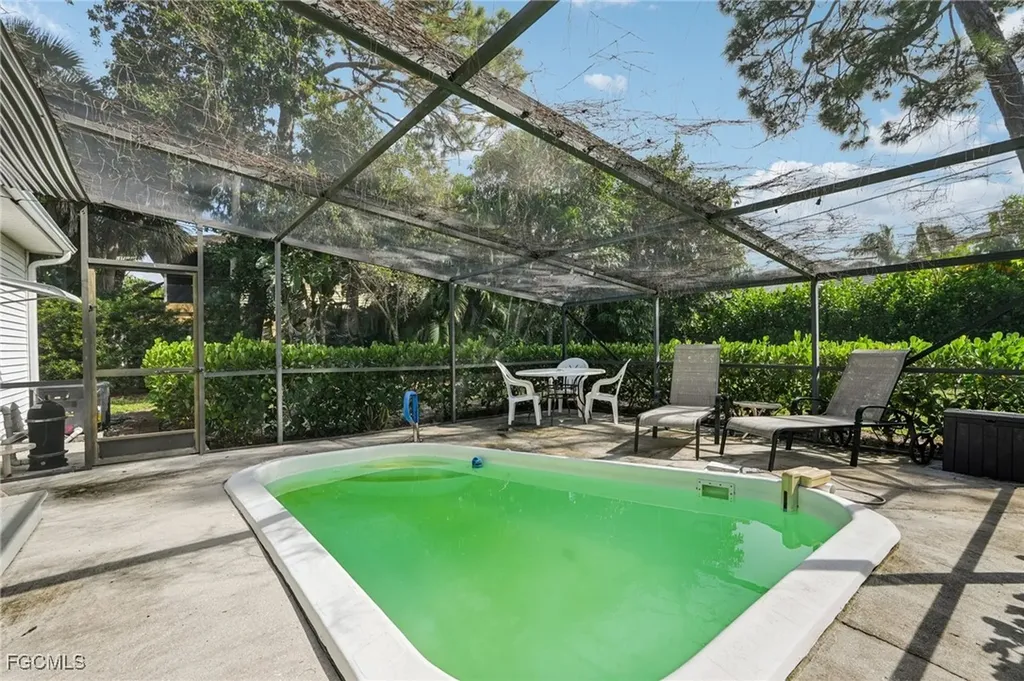 4331 Tarpon Avenue SW Bonita Springs FL 34134