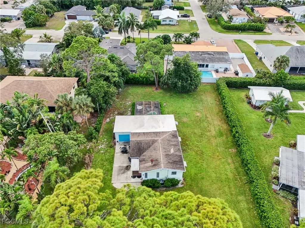 4331 Tarpon Avenue SW Bonita Springs FL 34134