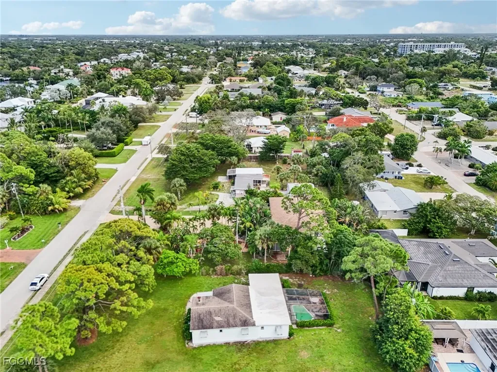 4331 Tarpon Avenue SW Bonita Springs FL 34134