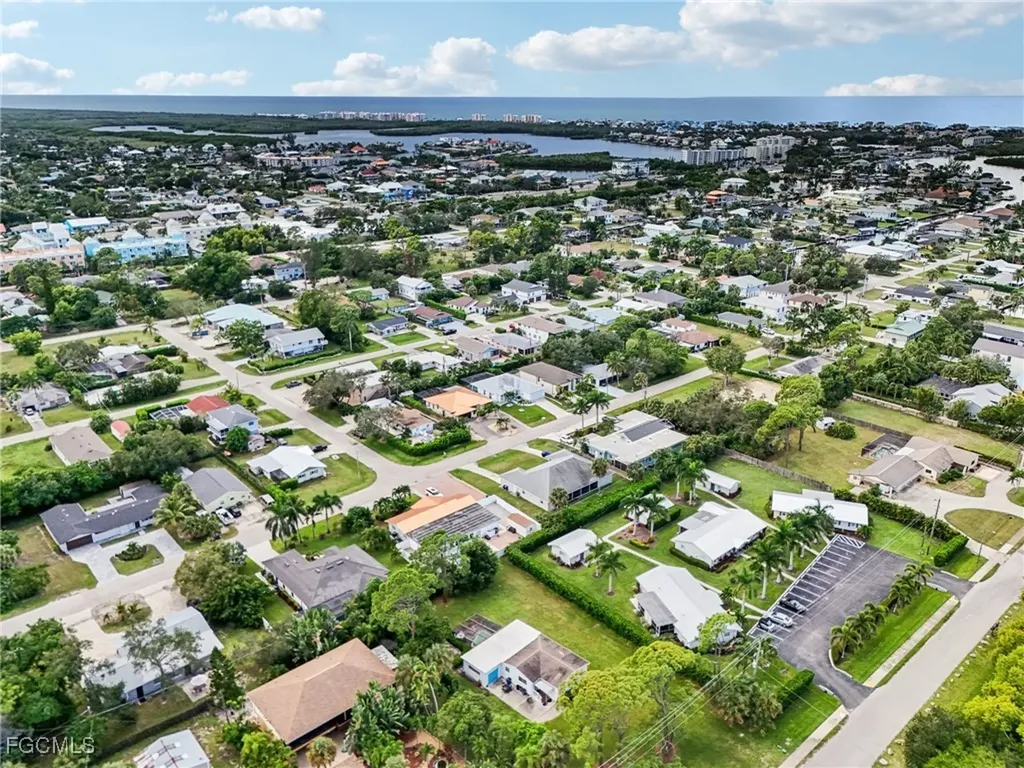 4331 Tarpon Avenue SW Bonita Springs FL 34134