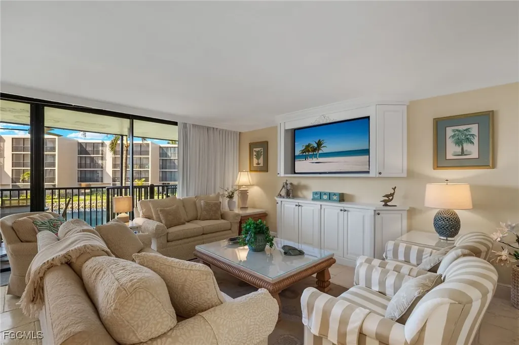 1401 Middle Gulf Drive Sanibel FL 33957