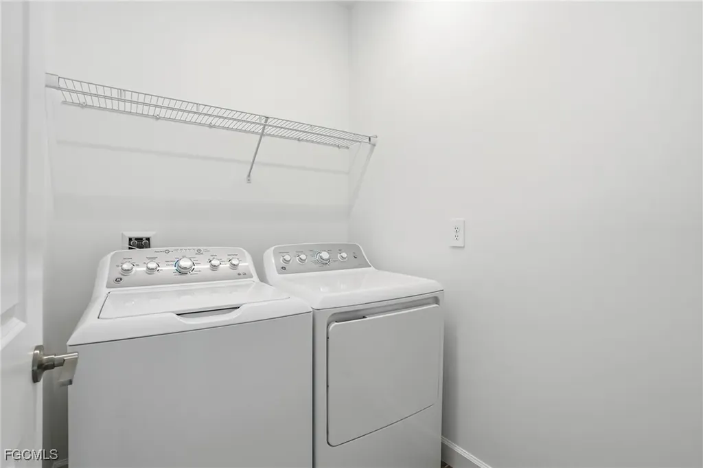 18707 Ivywood Place Estero FL 33928