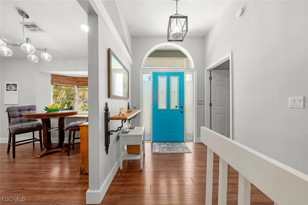 2011 Mitzi Lane Sanibel FL 33957
