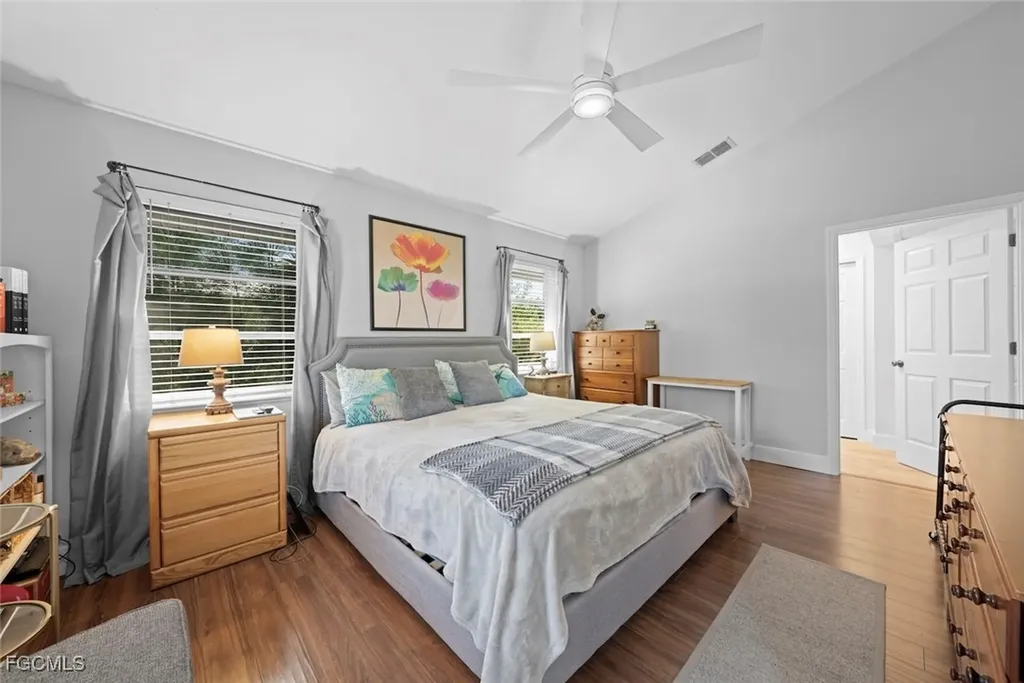 2011 Mitzi Lane Sanibel FL 33957