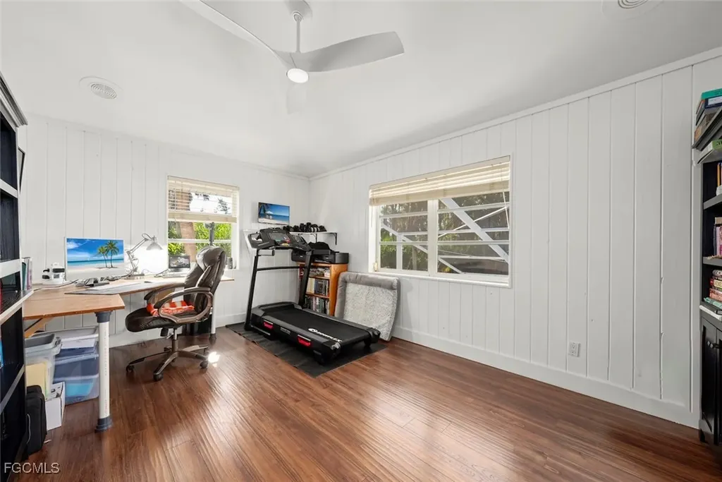 2011 Mitzi Lane Sanibel FL 33957
