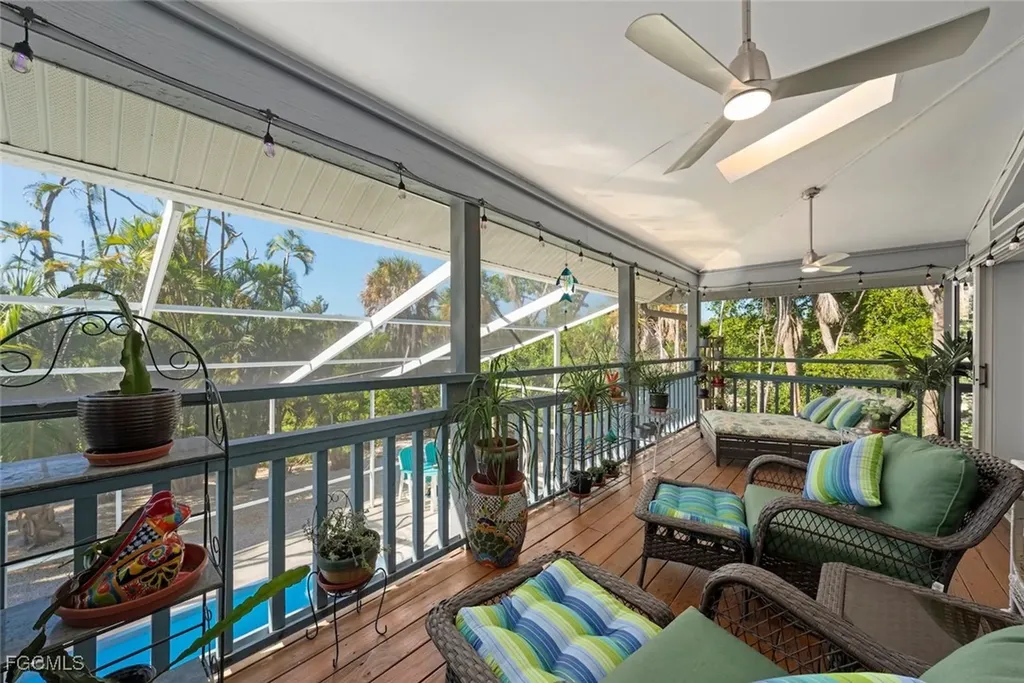2011 Mitzi Lane Sanibel FL 33957