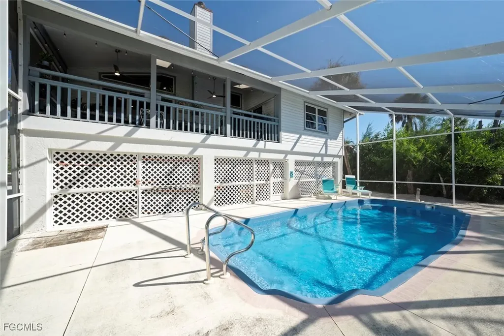 2011 Mitzi Lane Sanibel FL 33957
